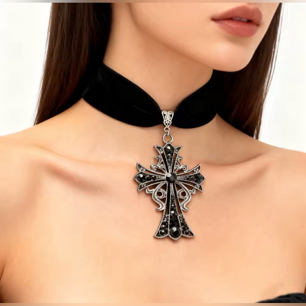 Gothic Cross Pendant On A Adjustable Black Velvet Choker Necklace Silver Cross
